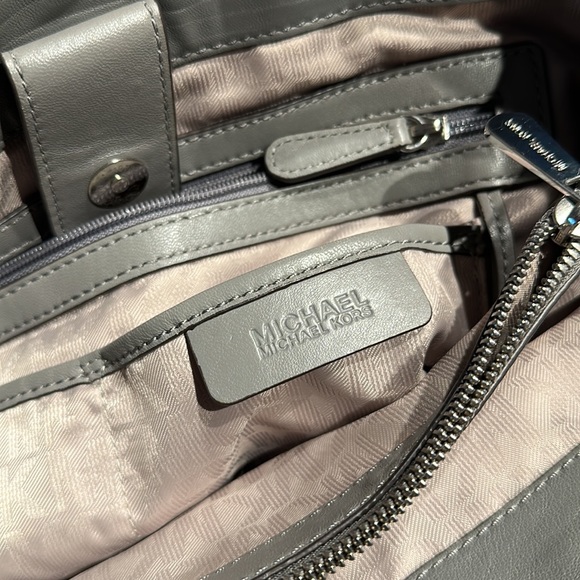 Michael Kors Grey Quilted Handbag - Picture 12 of 12